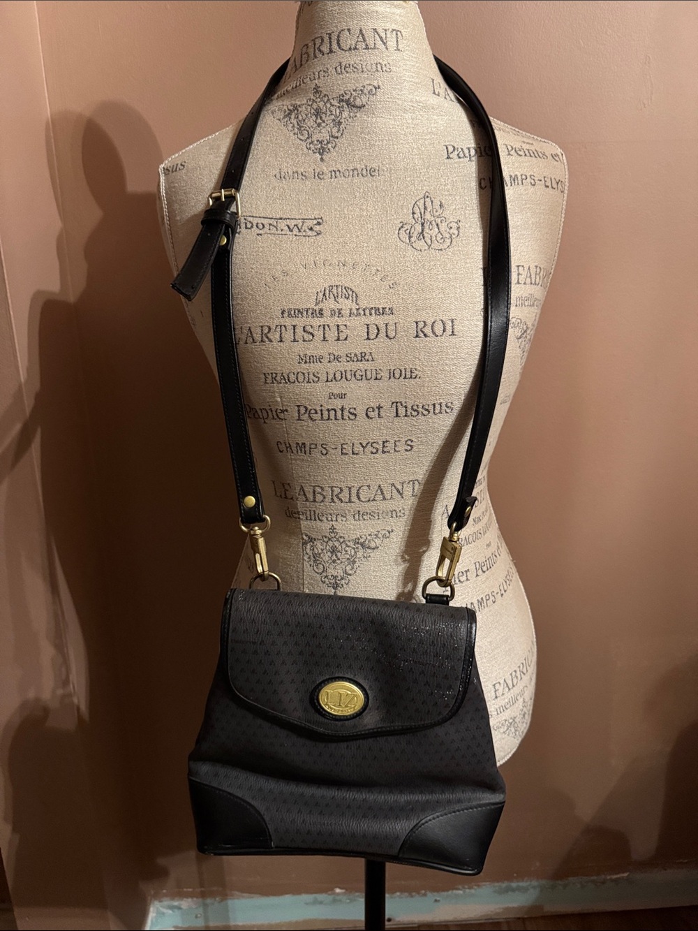 Liz Claiborne Black Crossbody Bag with Gold Hardware